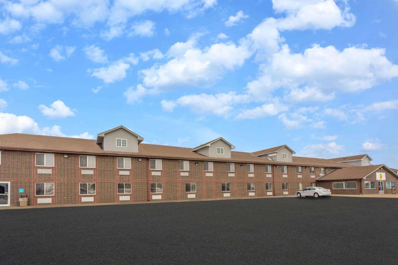 Desoto Inn & Suites Missouri Valley Экстерьер фото